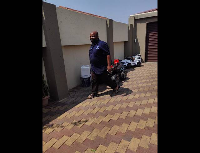 3 BEDROOM HOUSE FOR SALE IN NATURENA EXT 19